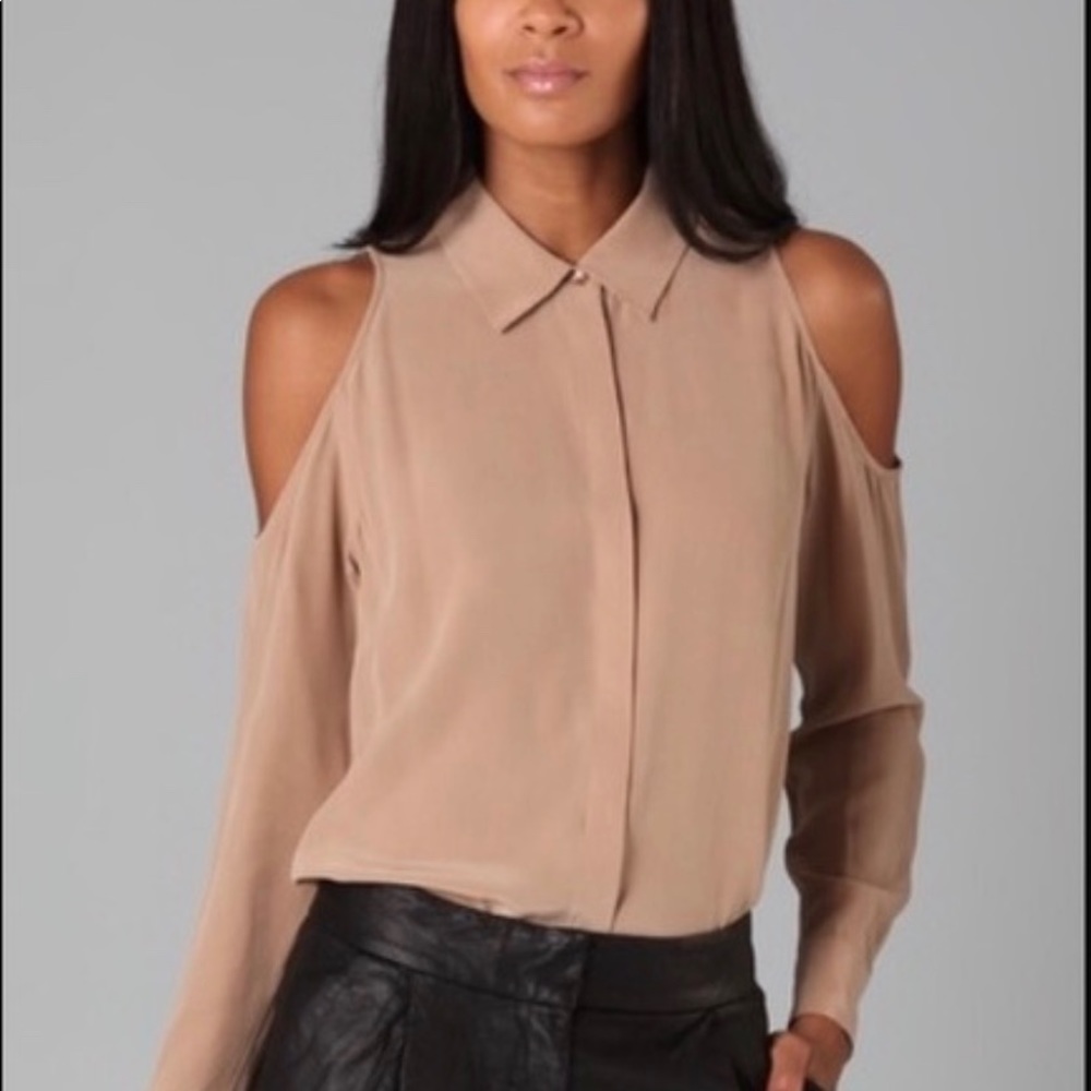 Designer equipment 100% silk nixie open shoulder blouse👚